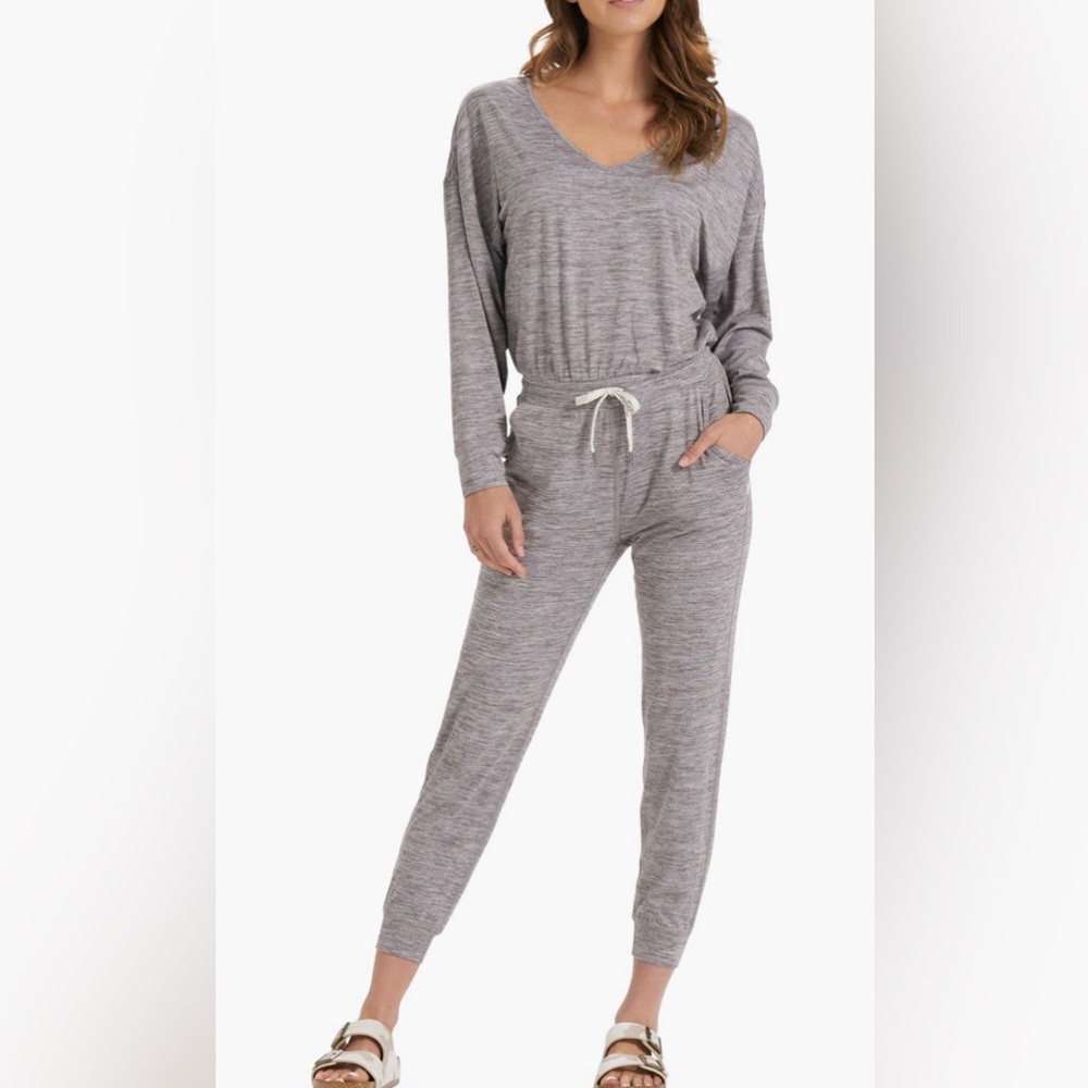 Vuori Lux Performance Long Sleeve Jumpsuit Clay Heather XXL
